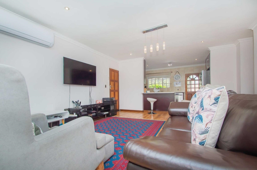 3 Bedroom Property for Sale in Honeydew Grove Gauteng