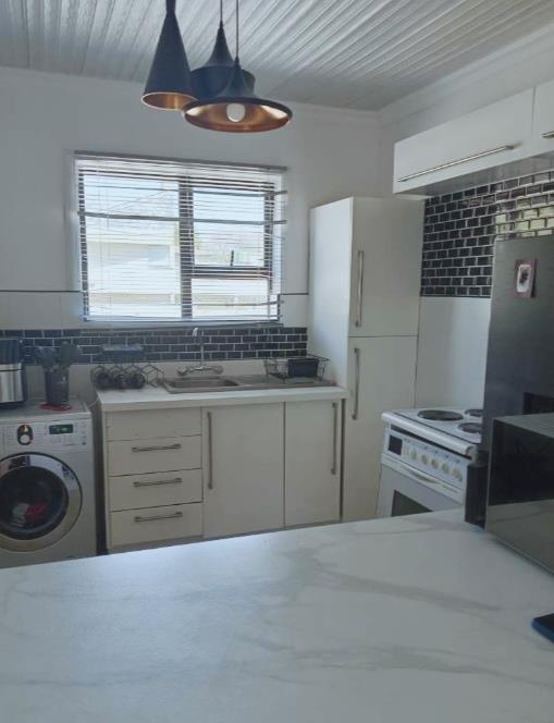 To Let 2 Bedroom Property for Rent in Norwood Gauteng