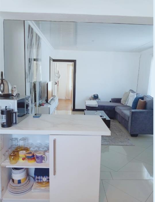 To Let 2 Bedroom Property for Rent in Norwood Gauteng