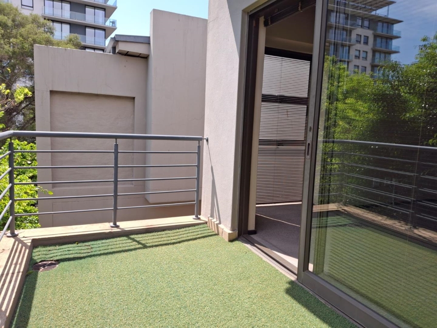 To Let 2 Bedroom Property for Rent in Melrose North Gauteng