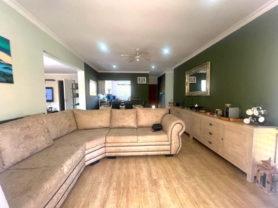 To Let 3 Bedroom Property for Rent in Olivedale Gauteng