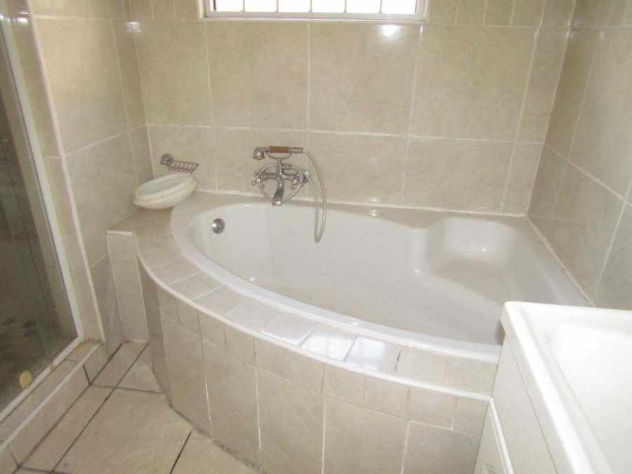3 Bedroom Property for Sale in Percelia Estate Gauteng