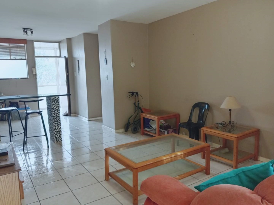 To Let 2 Bedroom Property for Rent in Glenhazel Gauteng