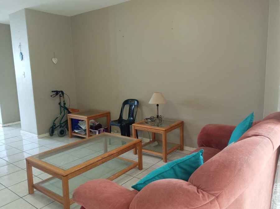 To Let 2 Bedroom Property for Rent in Glenhazel Gauteng