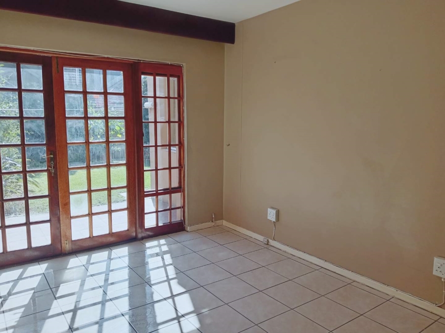 To Let 2 Bedroom Property for Rent in Glenhazel Gauteng