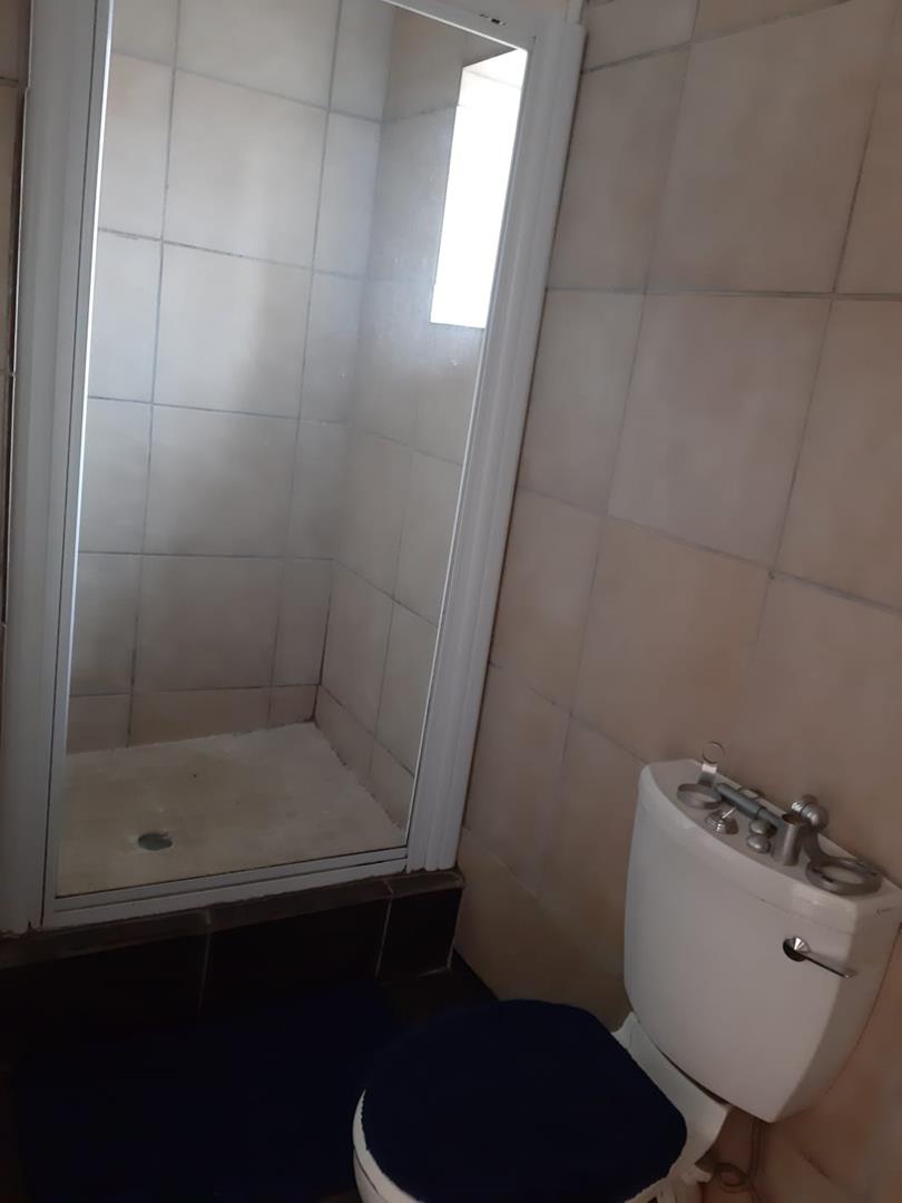 7 Bedroom Property for Sale in Albertville Gauteng