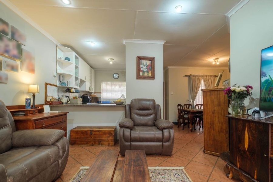 2 Bedroom Property for Sale in Moreleta Park Gauteng