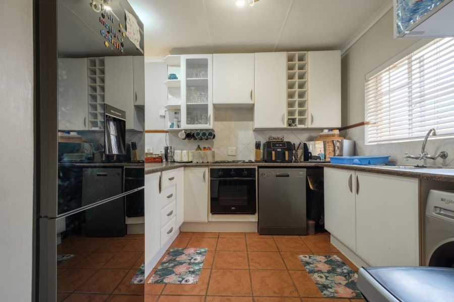 2 Bedroom Property for Sale in Moreleta Park Gauteng