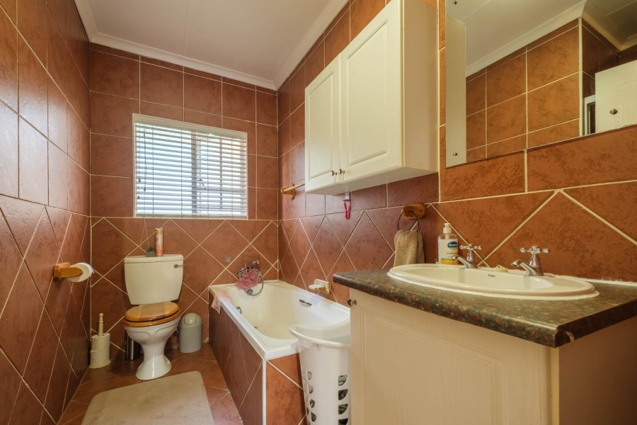 2 Bedroom Property for Sale in Moreleta Park Gauteng