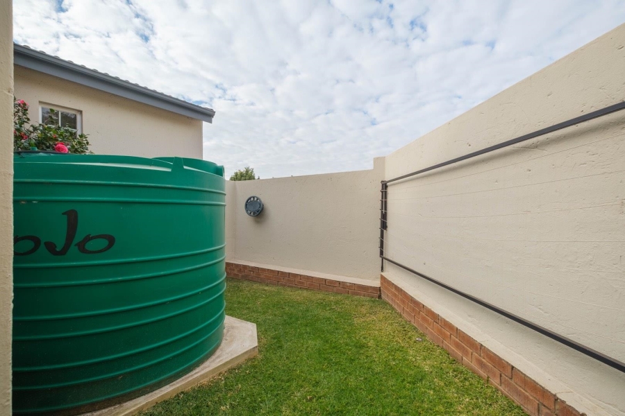 4 Bedroom Property for Sale in Moreleta Park Gauteng