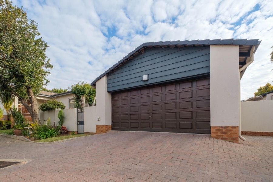4 Bedroom Property for Sale in Moreleta Park Gauteng