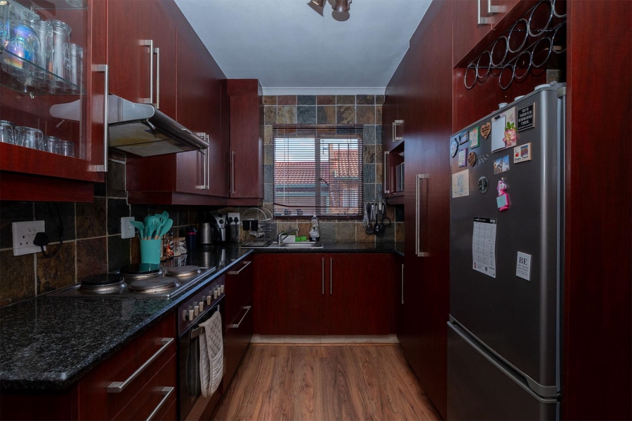 2 Bedroom Property for Sale in Birchleigh Gauteng