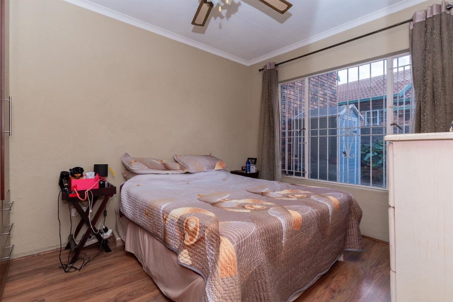 2 Bedroom Property for Sale in Birchleigh Gauteng