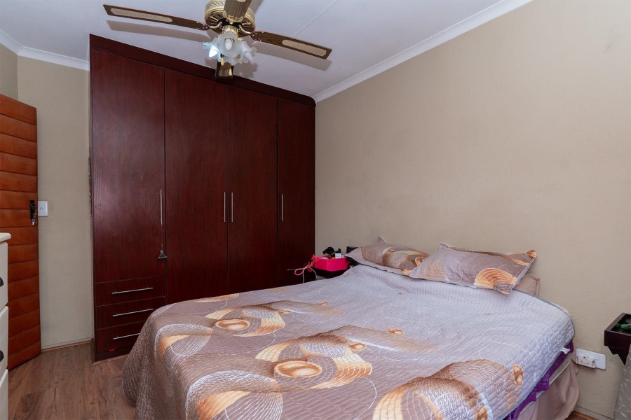 2 Bedroom Property for Sale in Birchleigh Gauteng