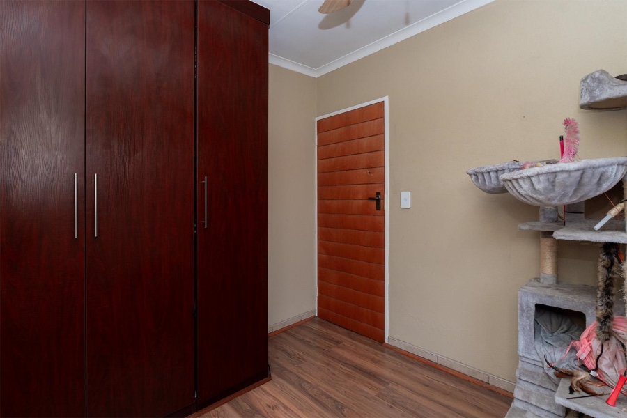 2 Bedroom Property for Sale in Birchleigh Gauteng