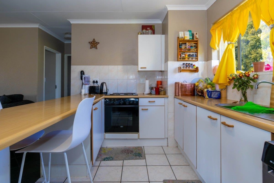 2 Bedroom Property for Sale in Edenvale Gauteng