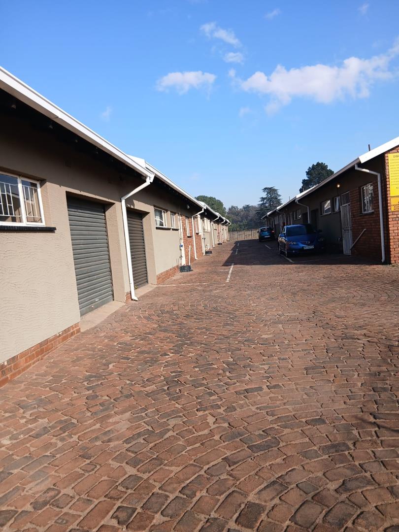 3 Bedroom Property for Sale in Dersley Gauteng