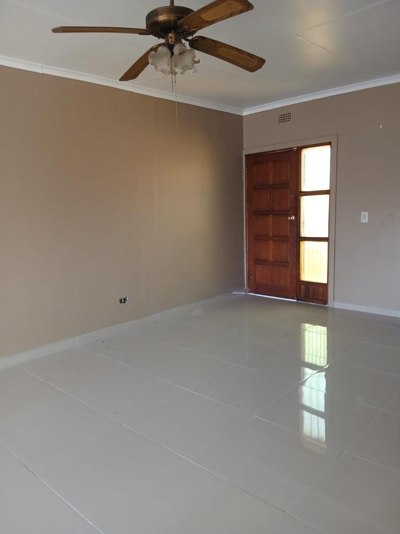 3 Bedroom Property for Sale in Dersley Gauteng