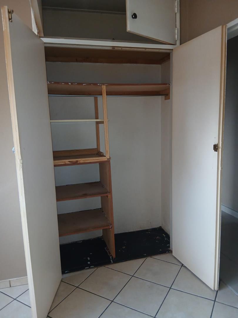 3 Bedroom Property for Sale in Dersley Gauteng