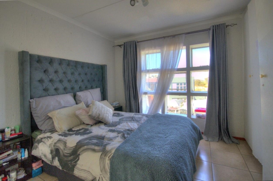To Let 3 Bedroom Property for Rent in Mulbarton Gauteng