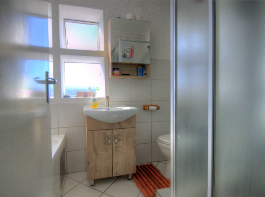 To Let 3 Bedroom Property for Rent in Mulbarton Gauteng