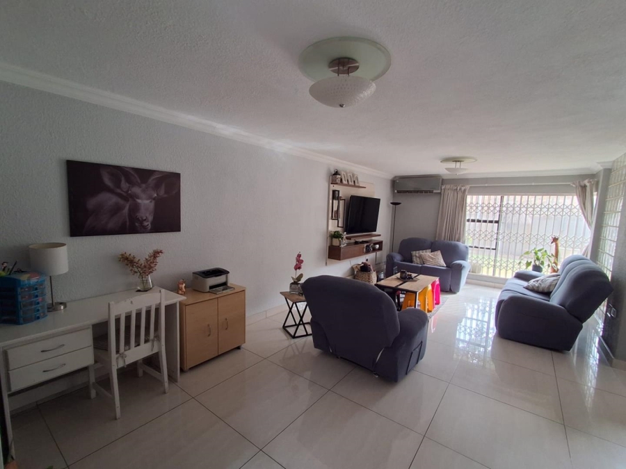 3 Bedroom Property for Sale in Bassonia Gauteng
