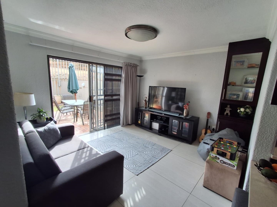 3 Bedroom Property for Sale in Bassonia Gauteng