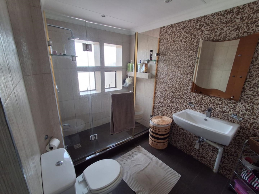 3 Bedroom Property for Sale in Bassonia Gauteng