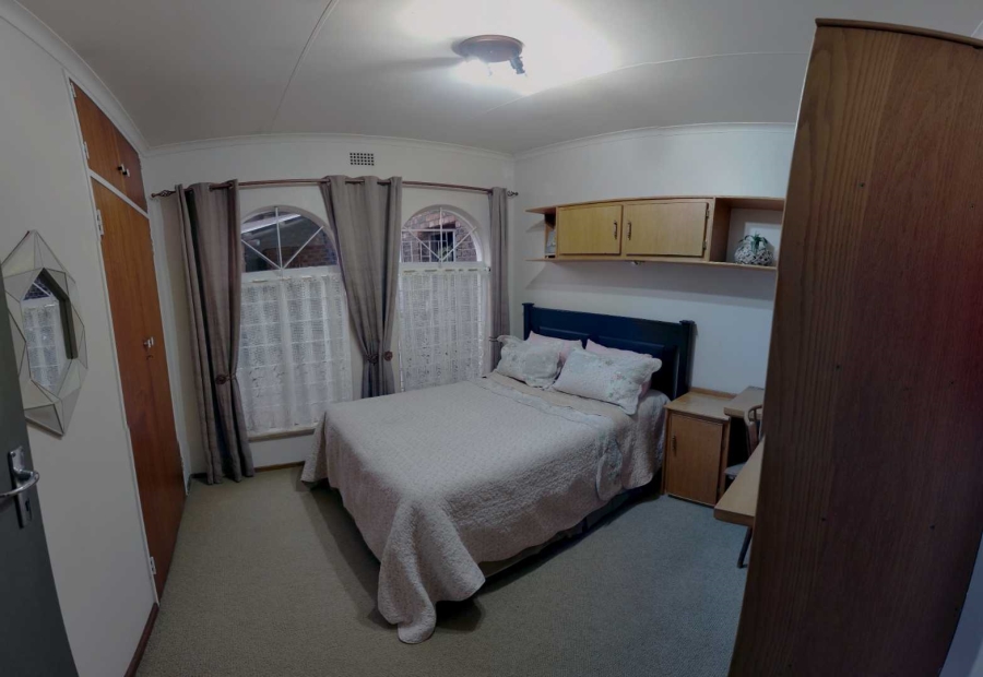 3 Bedroom Property for Sale in Brackenhurst Gauteng