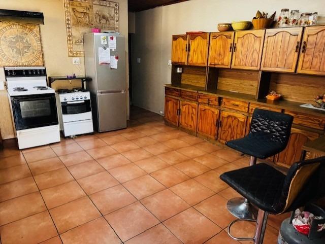 6 Bedroom Property for Sale in Forest Hill Gauteng