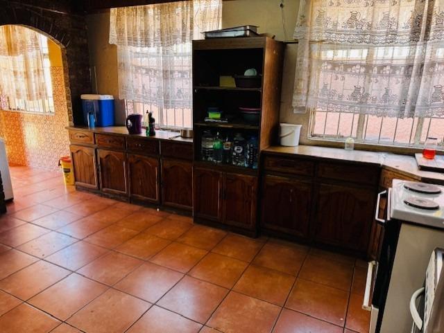 6 Bedroom Property for Sale in Forest Hill Gauteng