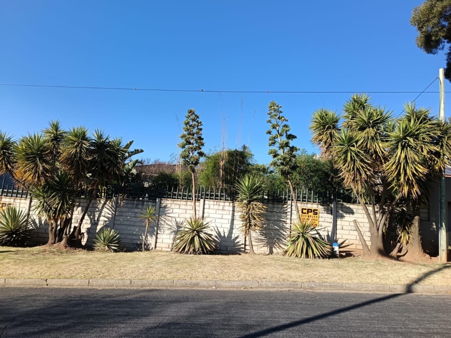 3 Bedroom Property for Sale in South Crest Gauteng