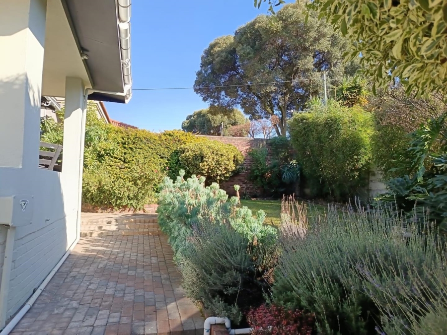 3 Bedroom Property for Sale in South Crest Gauteng