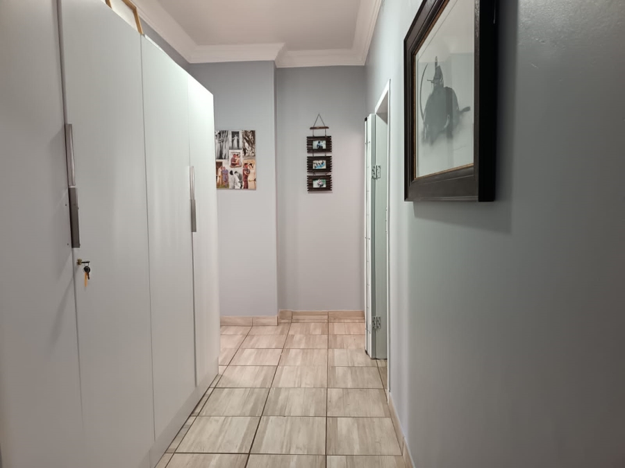 3 Bedroom Property for Sale in South Crest Gauteng