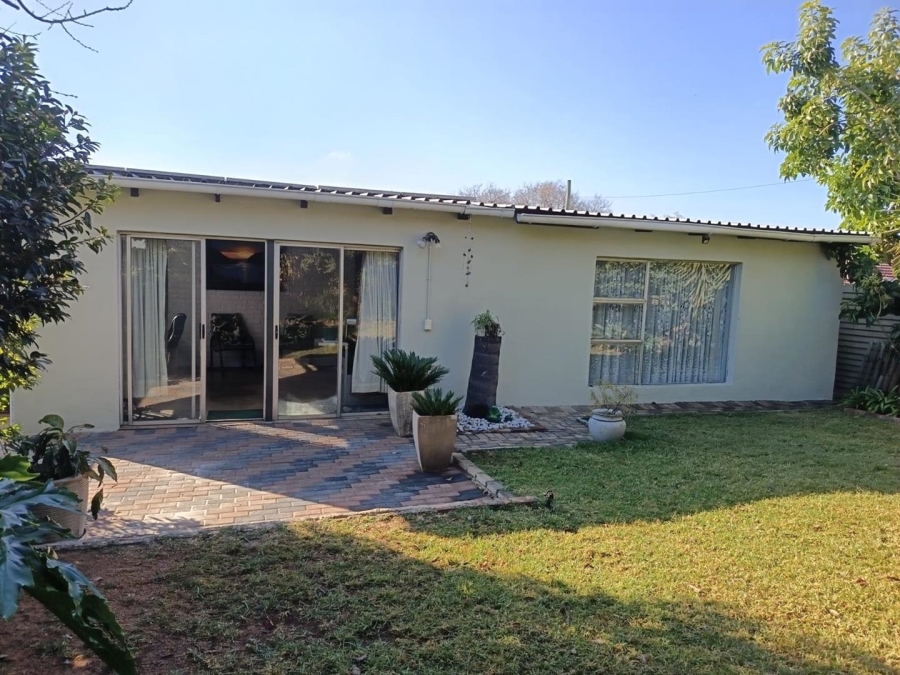 3 Bedroom Property for Sale in South Crest Gauteng