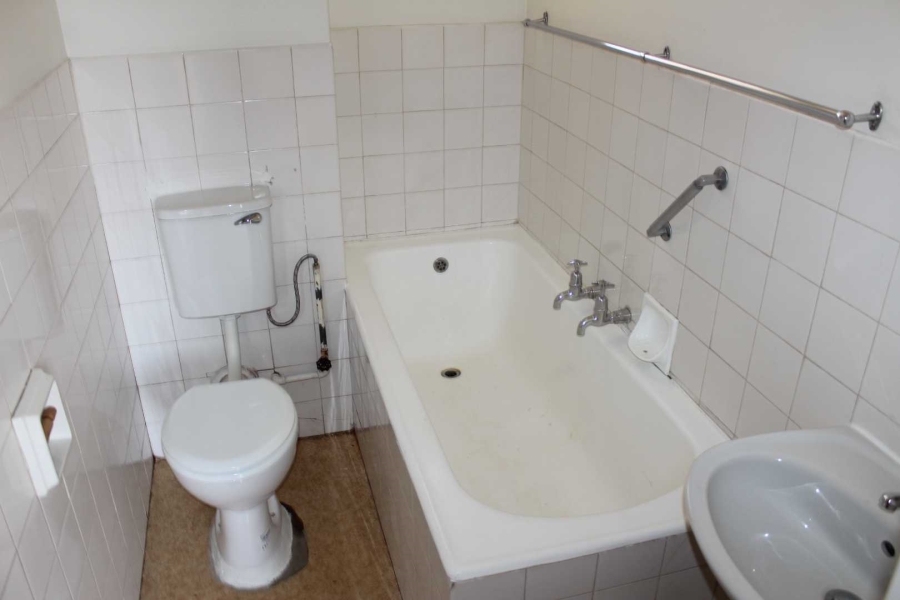 To Let 1 Bedroom Property for Rent in Sunnyside Gauteng