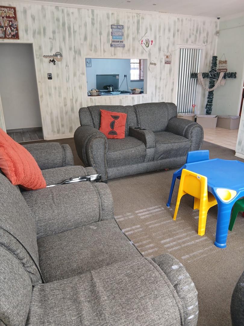 5 Bedroom Property for Sale in Strubenvale Gauteng