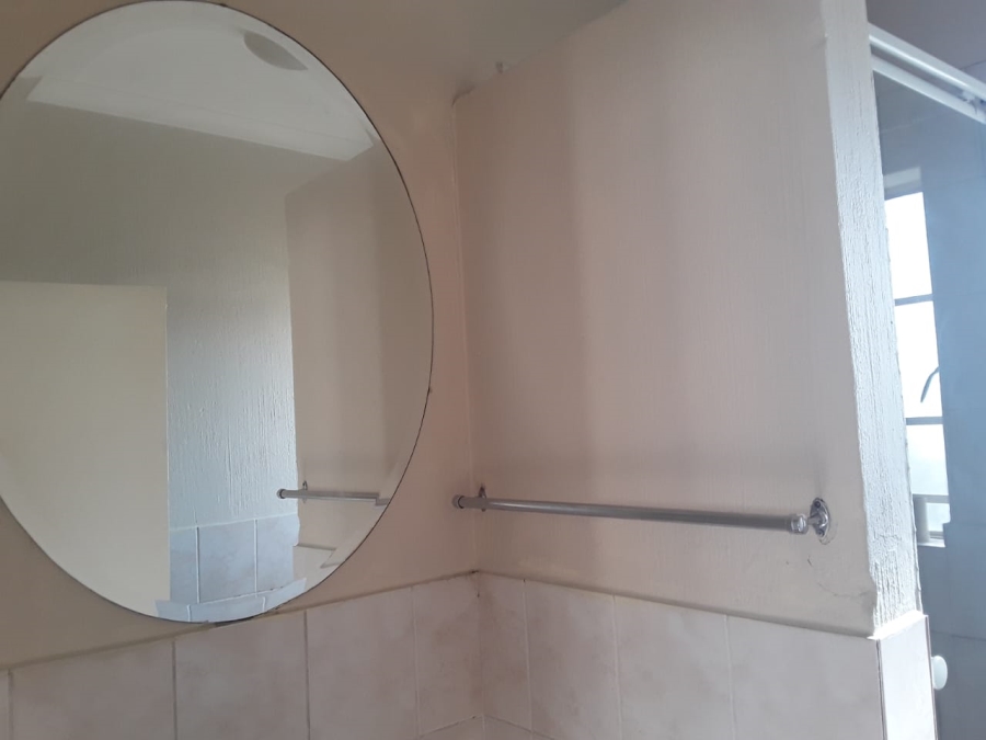 2 Bedroom Property for Sale in Elspark Gauteng