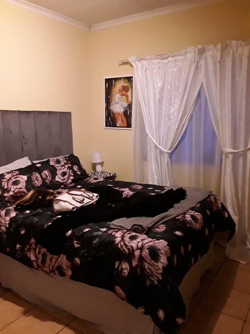 2 Bedroom Property for Sale in Elspark Gauteng
