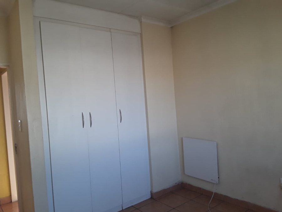 2 Bedroom Property for Sale in Elspark Gauteng