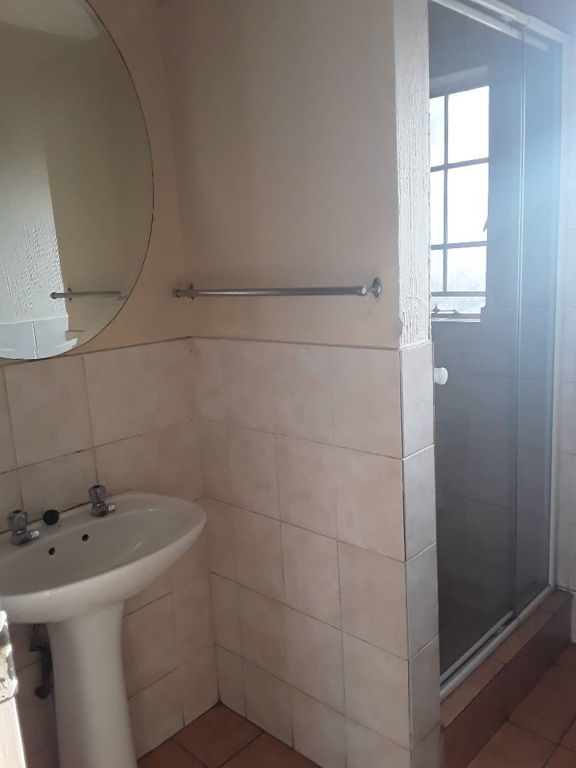 2 Bedroom Property for Sale in Elspark Gauteng