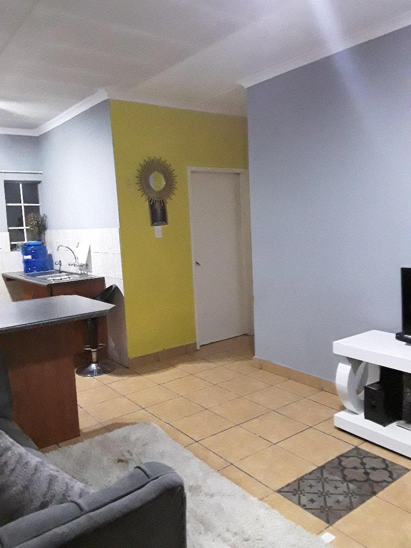 2 Bedroom Property for Sale in Elspark Gauteng