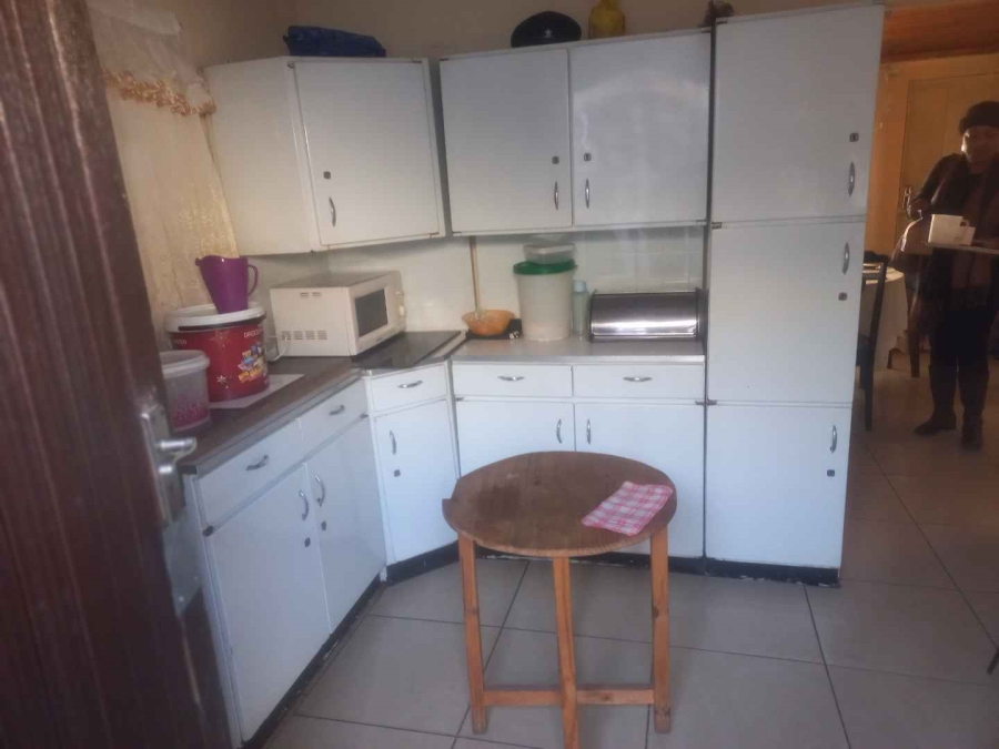 5 Bedroom Property for Sale in Diepkloof Gauteng