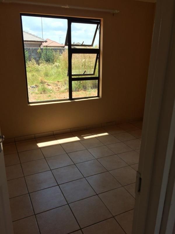 2 Bedroom Property for Sale in Sharon Park Gauteng
