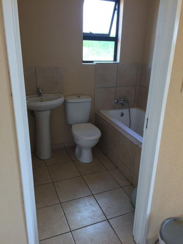 2 Bedroom Property for Sale in Sharon Park Gauteng