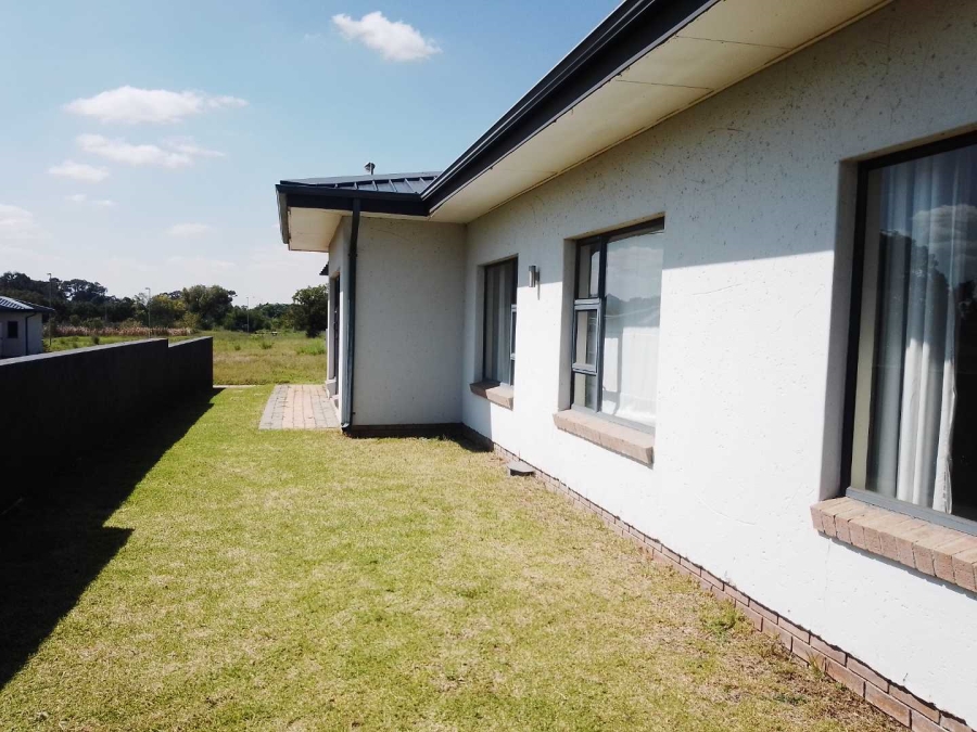 3 Bedroom Property for Sale in Mackenzie Park Gauteng