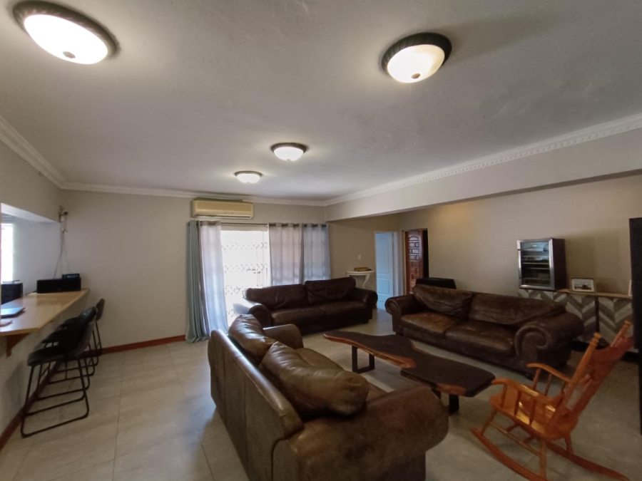8 Bedroom Property for Sale in Eldoraigne Gauteng