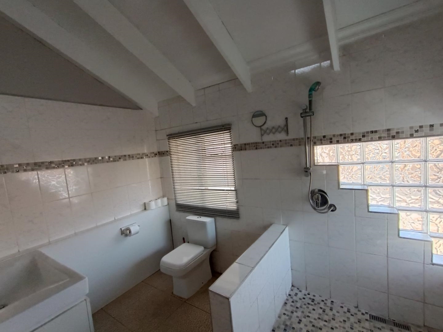 8 Bedroom Property for Sale in Eldoraigne Gauteng
