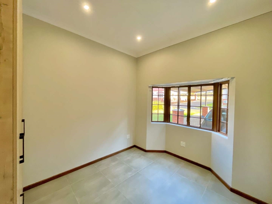 To Let 3 Bedroom Property for Rent in Waterlake Farm Lifestyle Estate Gauteng