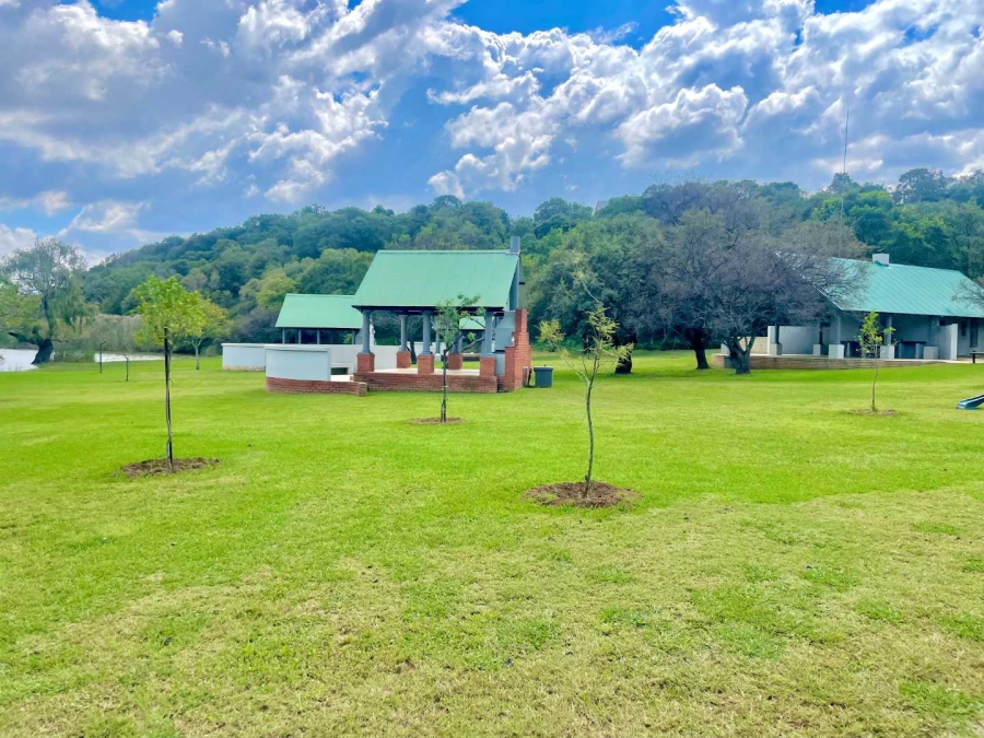 To Let 3 Bedroom Property for Rent in Waterlake Farm Lifestyle Estate Gauteng